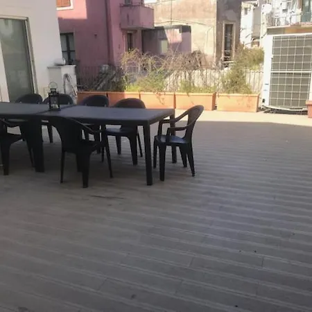 Con Terrazza In Centro Storico شقة