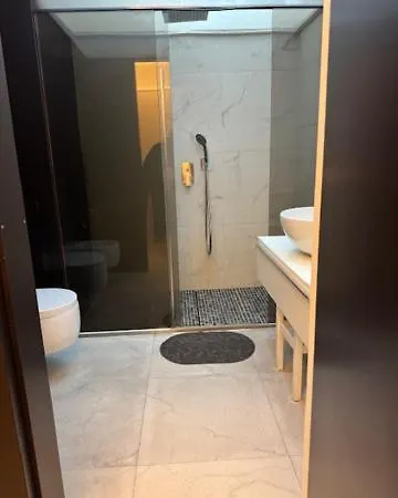 Con Terrazza In Centro Storico شقة *