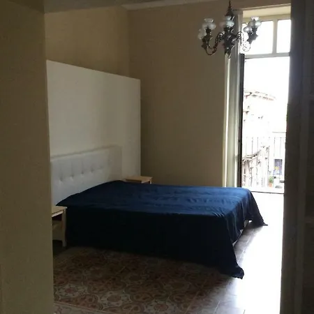 Con Terrazza In Centro Storico شقة *